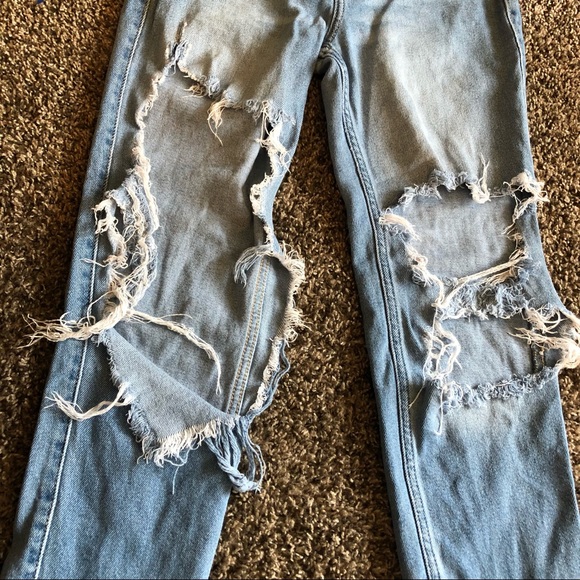 Hollister High Rise Super Skinny Crop Jeans - Picture 3 of 7